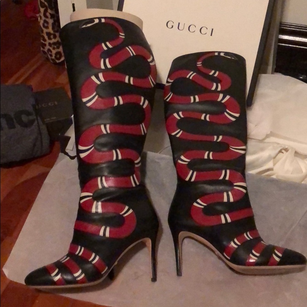 Gucci boots